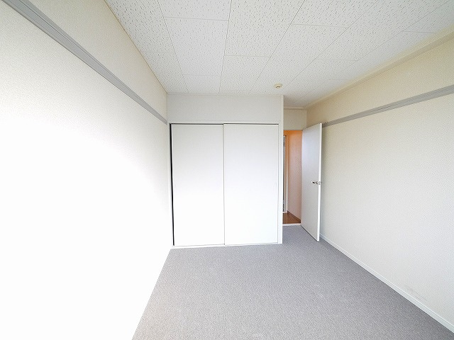 レオパレスＹＡＭＡＤＡｔｗｏのその他|洋室です