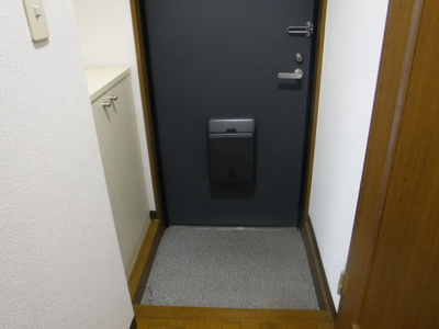 【玄関】 | サンレジデンス | 他のお部屋の参考写真となります。