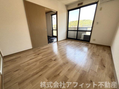 【居間・リビング】 | ハイライズ新涯　A棟