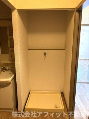 【その他】 | ハイライズ新涯　A棟 | 室内洗濯機置場