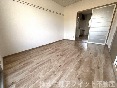 【居間・リビング】 | ハイライズ新涯　A棟 | 洋室6帖