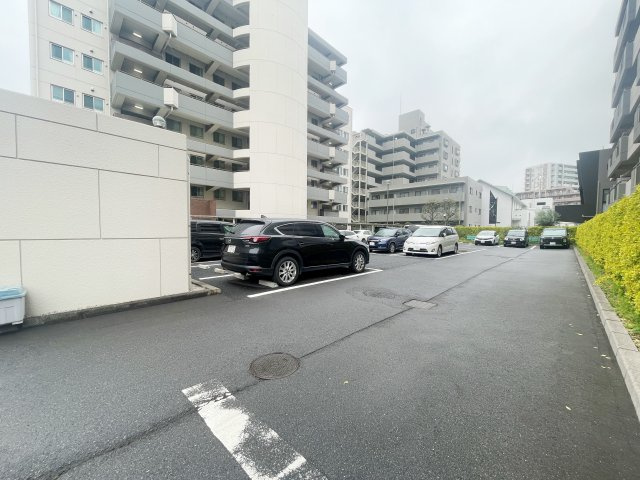【駐車場】 | ルジェンテ・リベル志木弐番館