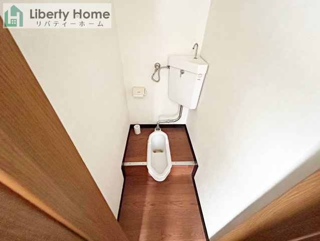 土浦市桜町　中古戸建のトイレ