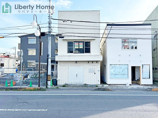 土浦市桜町　中古戸建の外観|ご予約をいただければ、『平日の空いた時間』『周辺物件まとめて見たい』『1件だけ見たい』ももちろん可能です♪
お気軽にお問合せください♪