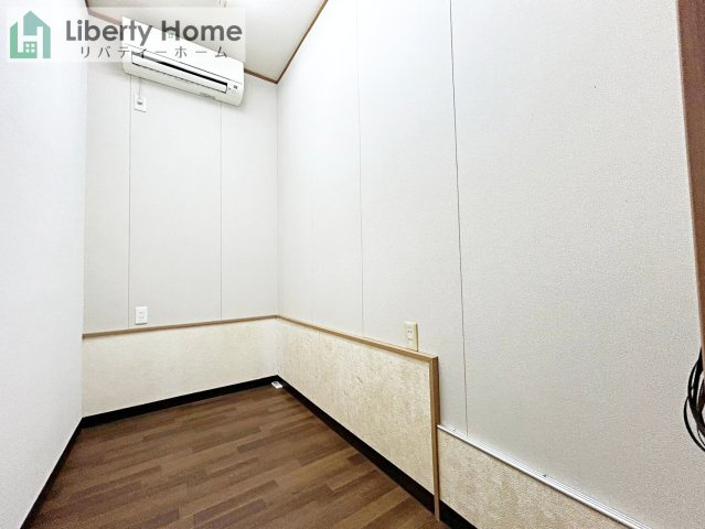 土浦市桜町　中古戸建の洋室