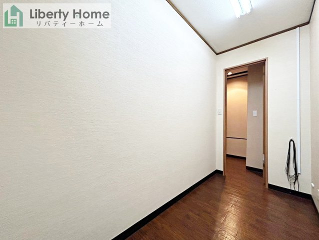 土浦市桜町　中古戸建の洋室