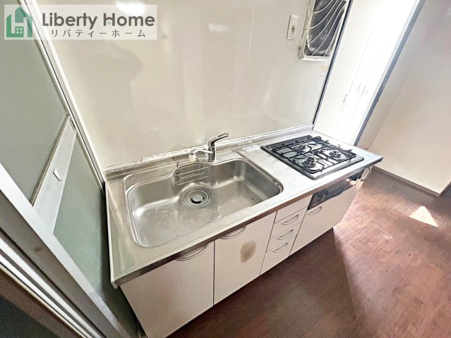 土浦市桜町　中古戸建のキッチン