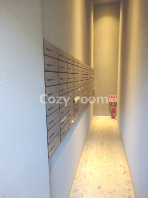 【設備】 | TOPAZ江坂 | メールボックスコーナー