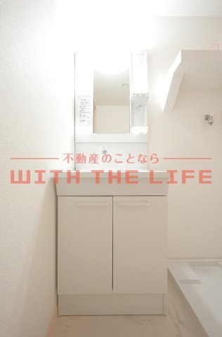 ウィンクルム・CREST【キャッシュバック対象物件】の独立洗面台|独立洗面化粧台が付いています
