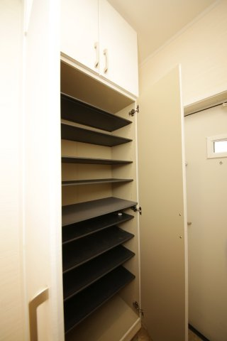 エクセレンス　マイウェイの収納