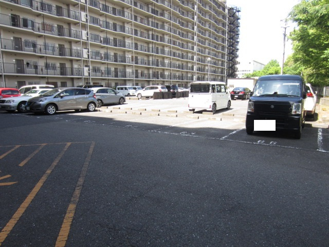 【駐車場】