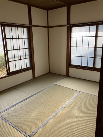 植松戸建新沢田町の和室