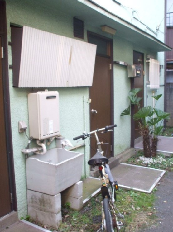 北島荘のエントランス