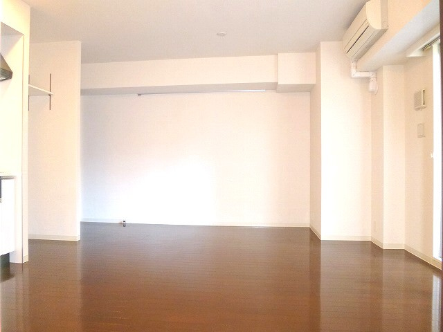 ParkAxis元浅草stageの設備|パークアクシス元浅草ステージのリビングです