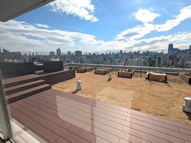 ParkAxis元浅草stageの設備|屋上庭園