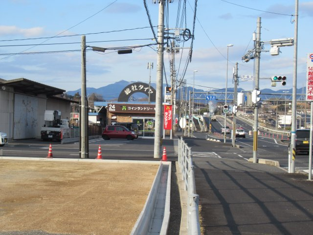 平福　貸倉庫の周辺
