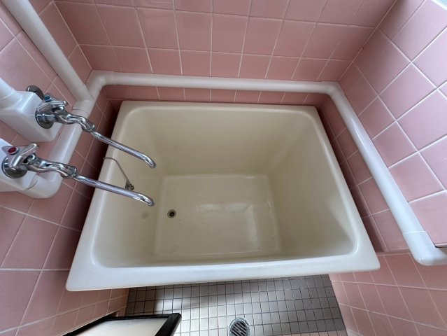 神明ハイムの浴室