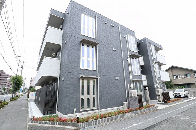セジュール師岡町の外観