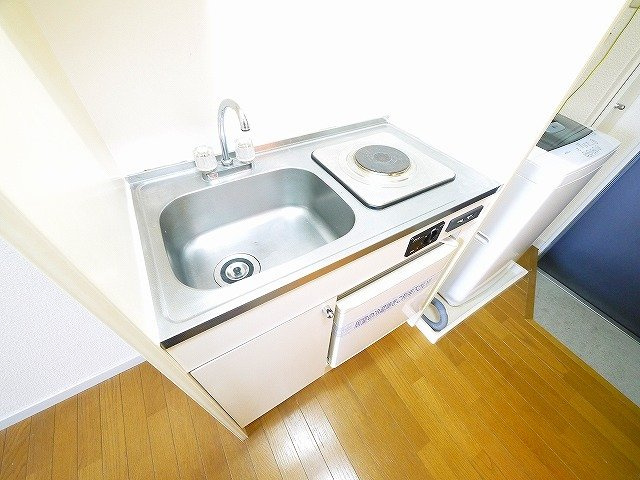 レオパレスナップアネックスのキッチン|使いやすいキッチンです