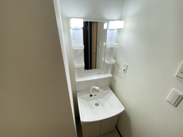 コンパクトで使いやすい洗面所
