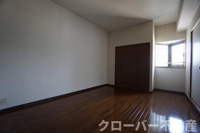 サンハイツ宇多津の居間・リビング