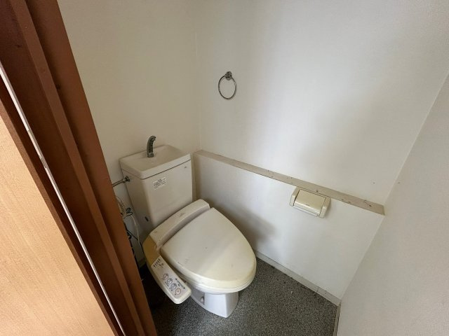 【トイレ】