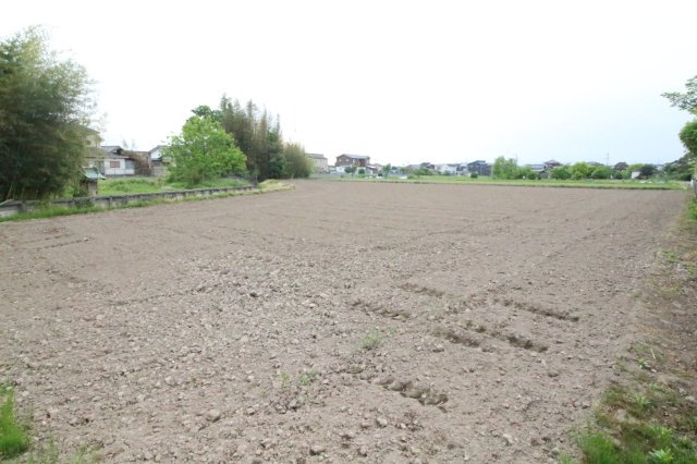 川越市久下戸　建築条件なし売地　「南古谷駅」徒歩35分　敷地137坪　【南古谷小学区】の外観