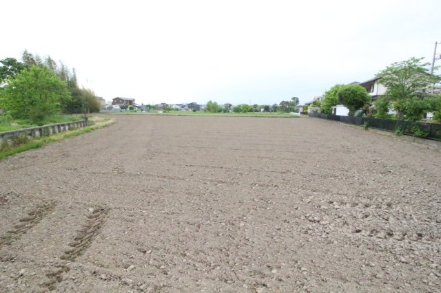 川越市久下戸　建築条件なし売地　「南古谷駅」徒歩35分　敷地137坪　【南古谷小学区】の外観