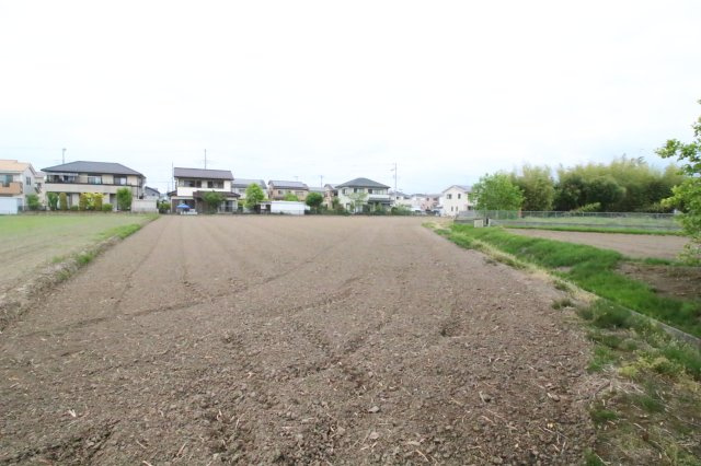 川越市久下戸　建築条件なし売地　「南古谷駅」徒歩35分　敷地137坪　【南古谷小学区】の外観