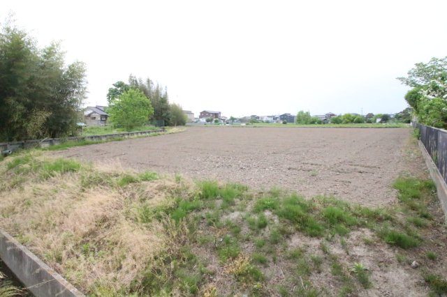 川越市久下戸　建築条件なし売地　「南古谷駅」徒歩35分　敷地137坪　【南古谷小学区】の外観