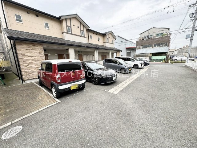フジパレス　フォンターナⅠ番館の駐車場