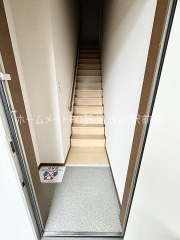 フジパレス　フォンターナⅠ番館の玄関