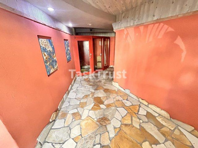 【ロビー】 | クレセント コート