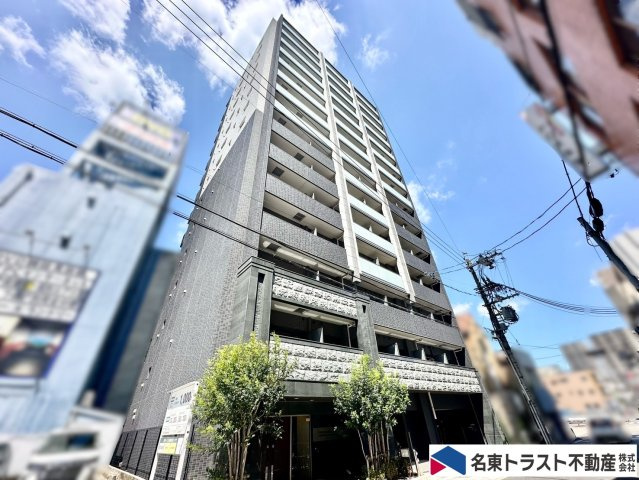 プレサンスジェネ千種内山の外観