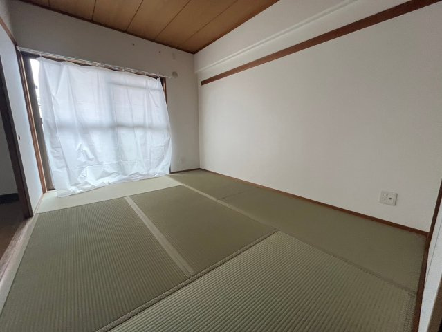 グリーングラス魚崎の和室