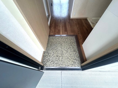 【玄関】 | グリーンビレッジはびきの