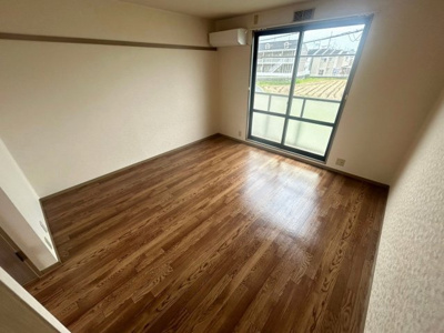 【居間・リビング】 | グリーンビレッジはびきの