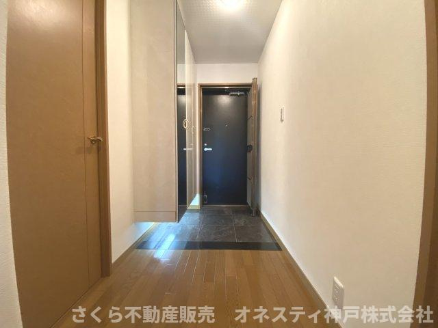 リベールシティ垂水ヒルズの玄関