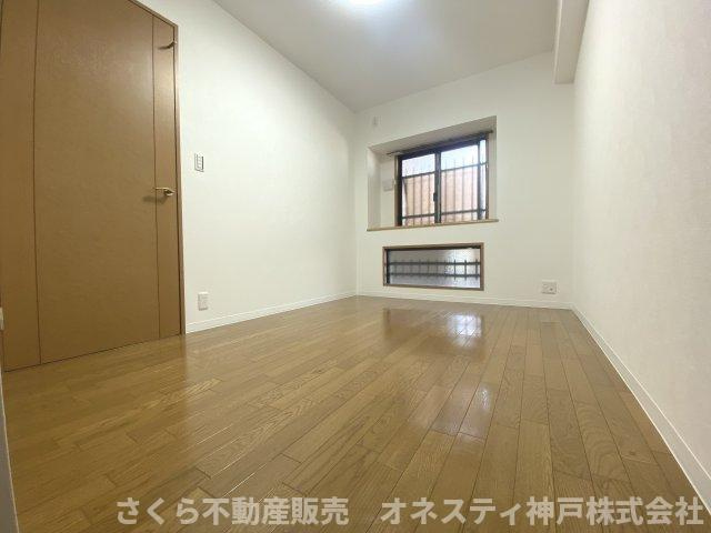 リベールシティ垂水ヒルズの洋室