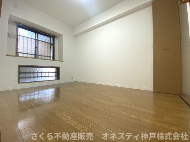 リベールシティ垂水ヒルズの洋室