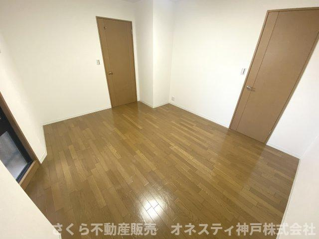 リベールシティ垂水ヒルズの洋室