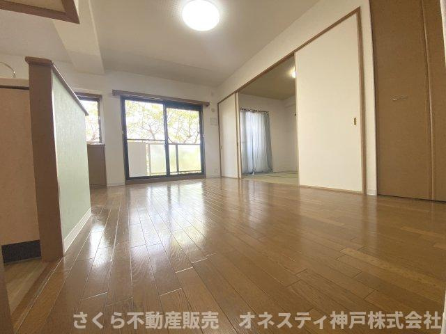 リベールシティ垂水ヒルズの居間・リビング