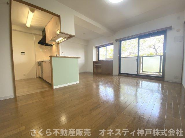 リベールシティ垂水ヒルズの居間・リビング