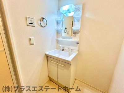 【独立洗面台】 | フェーブ島上