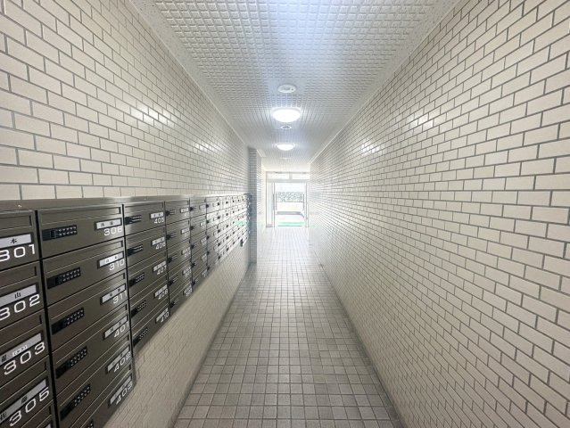 パシフィックマンション広瀬橋のエントランス