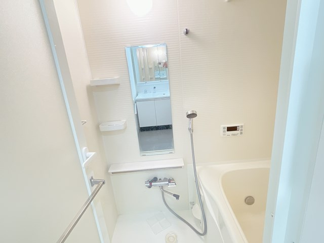 【シャワールーム】 | CORNES　HOUSE　NAGOYA