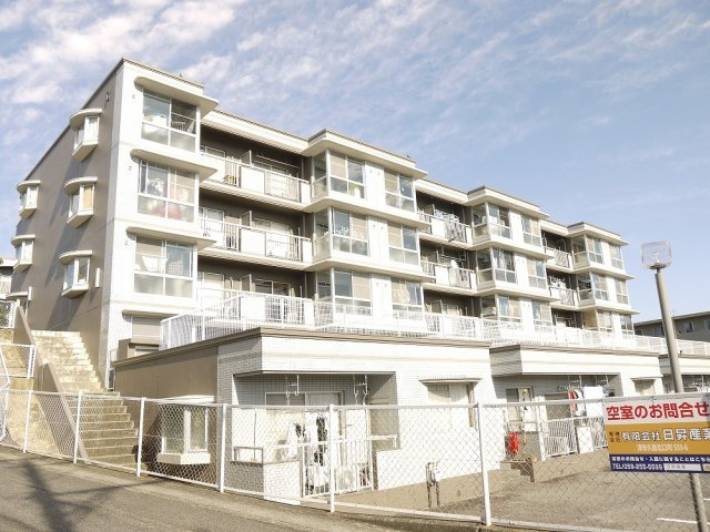 大谷ヒルズ　Aの外観