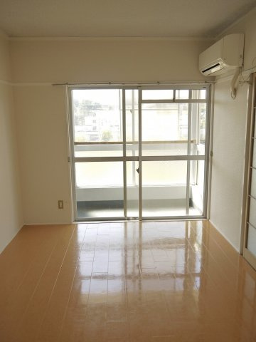 大谷ヒルズ　Aの内装|サンルーム