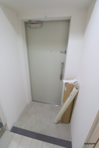 江坂和　仲介手数料無料の玄関