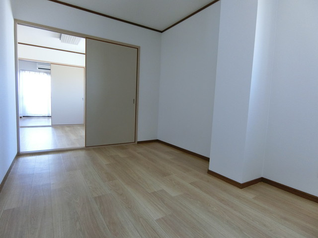 プライムコートの居間・リビング